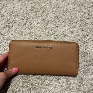 Michael Kors wallet